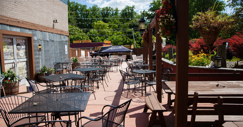 Exterior, tables outside
