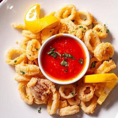 Fried calamari and dip.