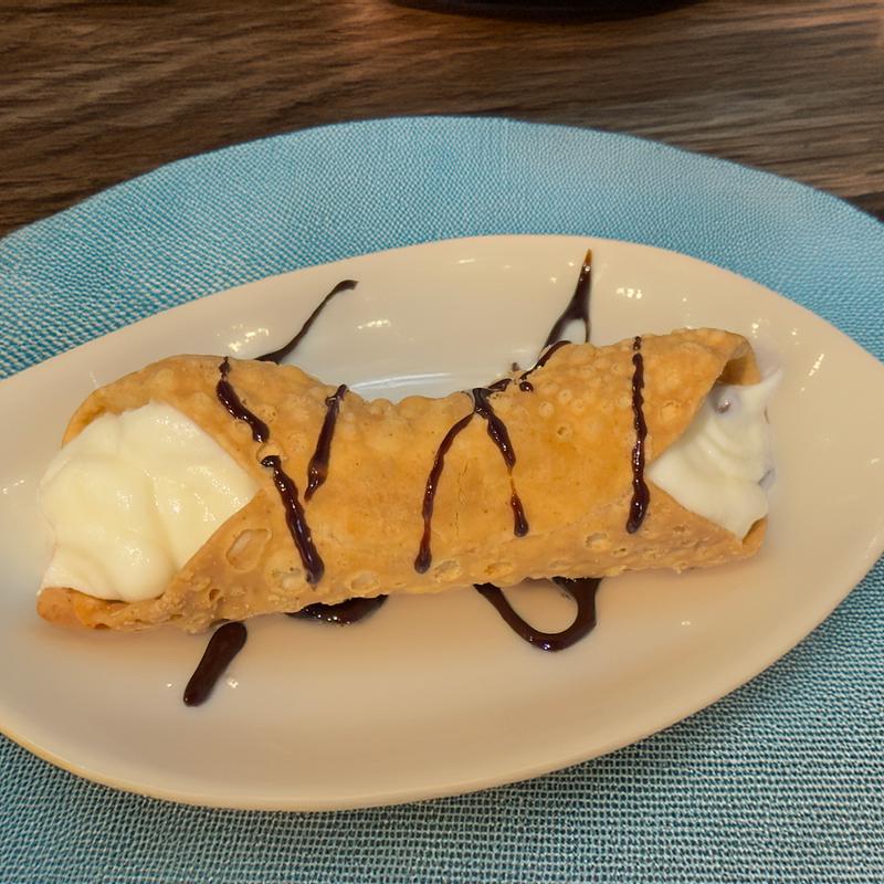 Cannoli (chocolate chip) photo