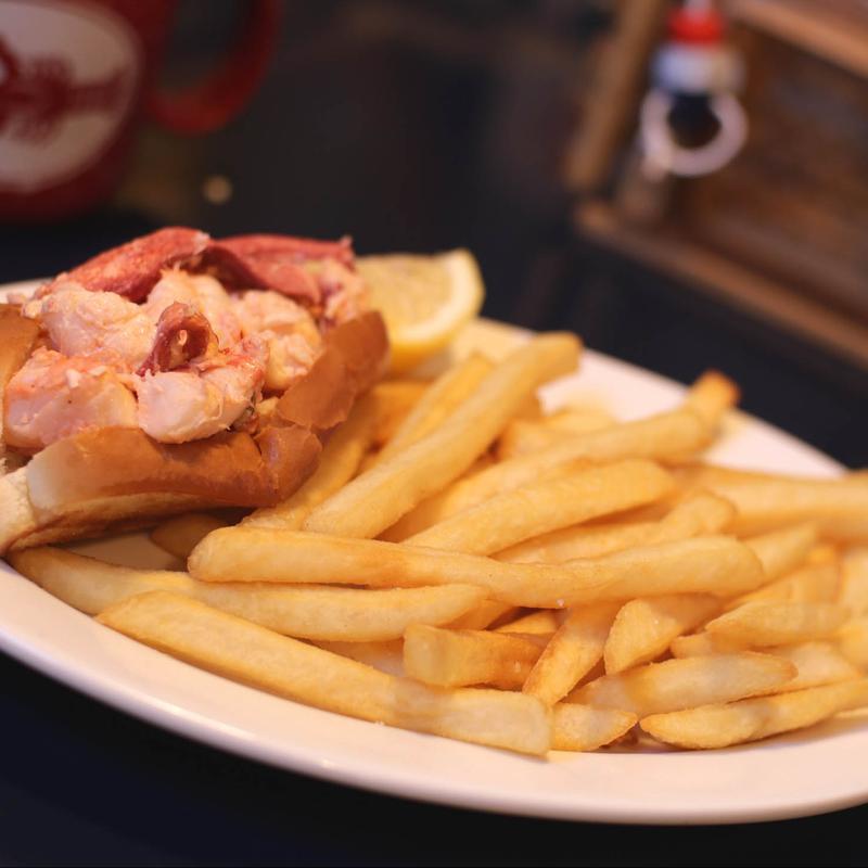 menu item 10 of 18, Lobster Roll