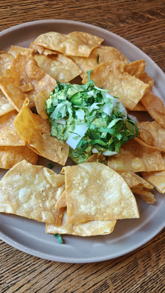 Guac & Chips