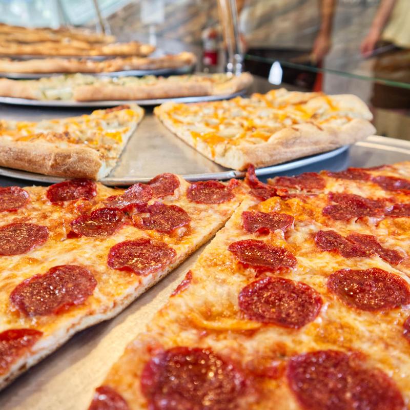 Traditional Margherita photo