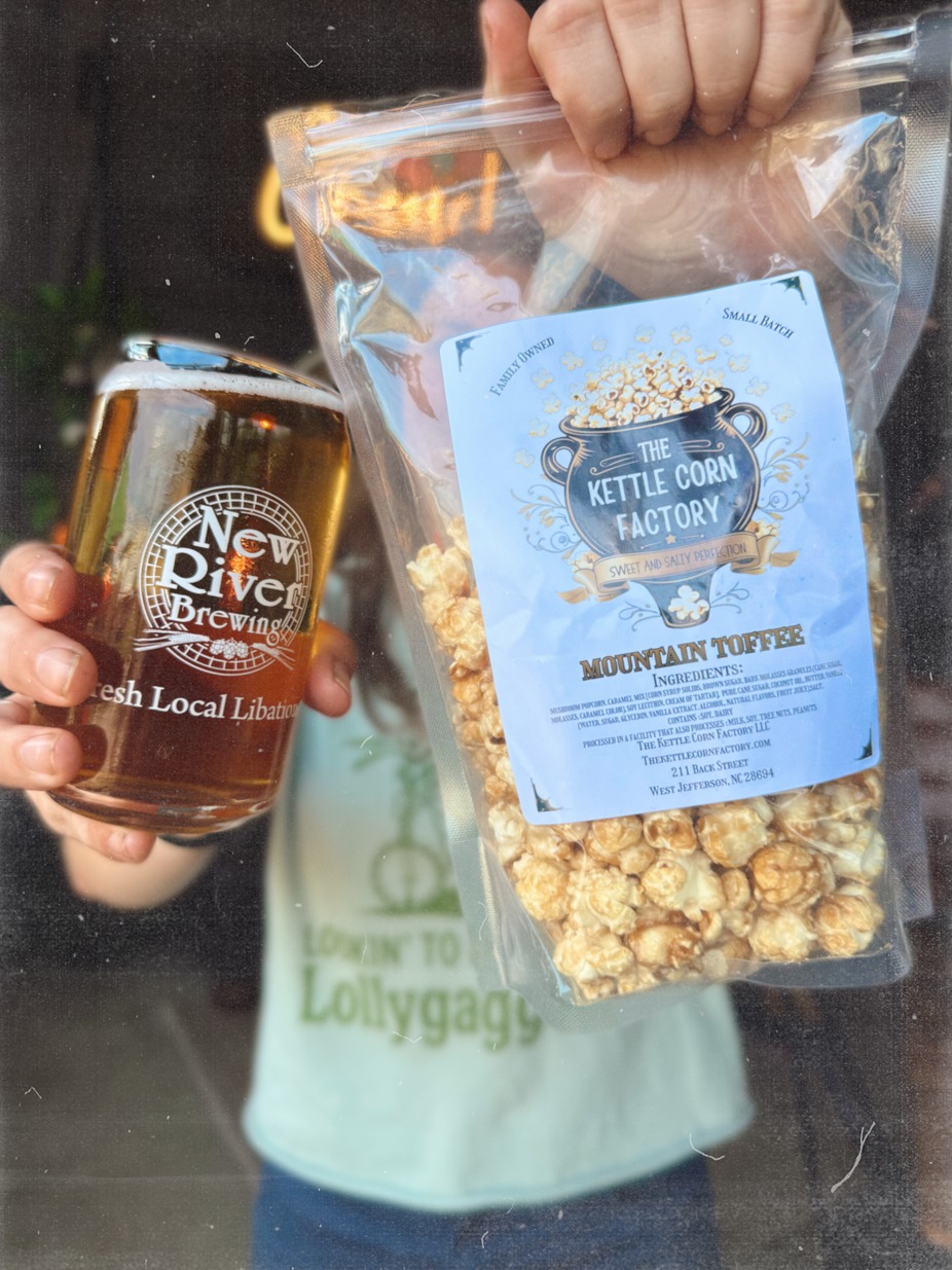 Third Thursday Pairing: Beer & Kettle Corn with The Kettle Corn Factory 🍿🍺 (taproom location) event photo