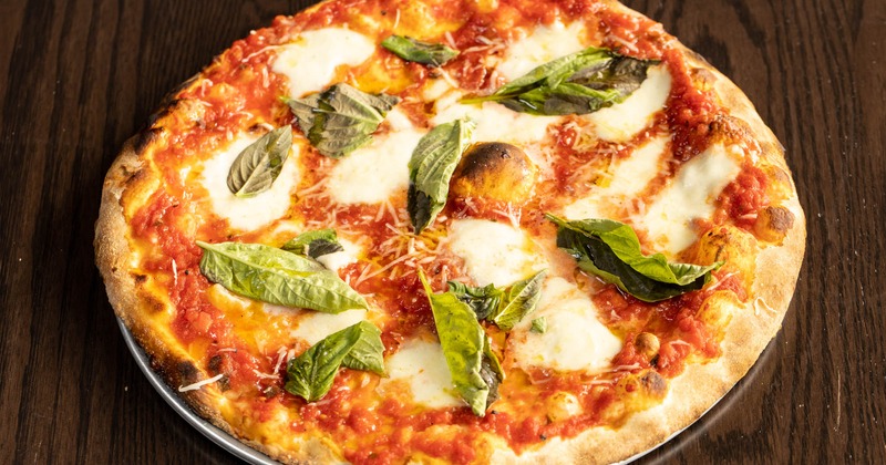 Margherita pizza