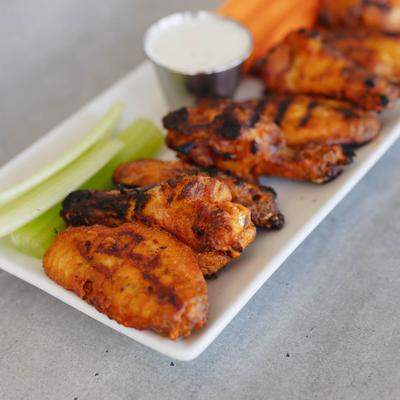 Honey Hot Wings.