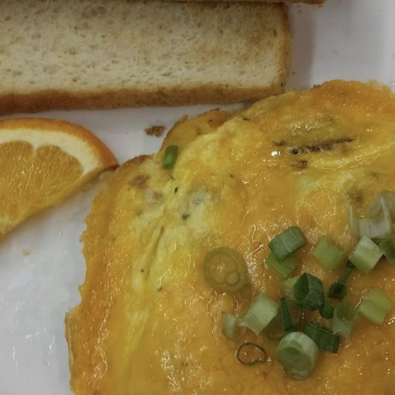 menu item 26 of 102, 4 Egg Omelette Builder