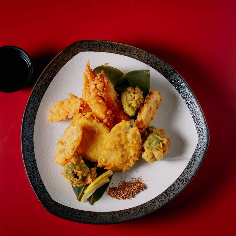 Catering Shrimp and Veggie Tempura photo