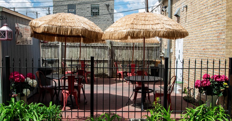 Exterior, patio seating area