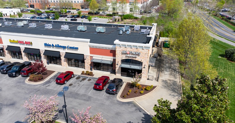 Aerial view to restaurant and parking lot