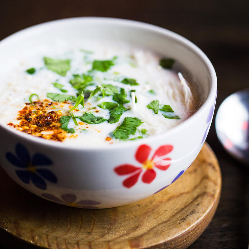 Chicken Coconut Soup / Tom Kha Gai