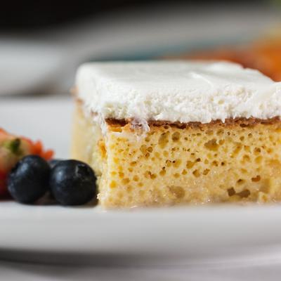 Tres Leches, closeup