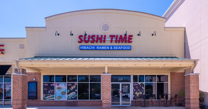 Exterior, front view to restaurant