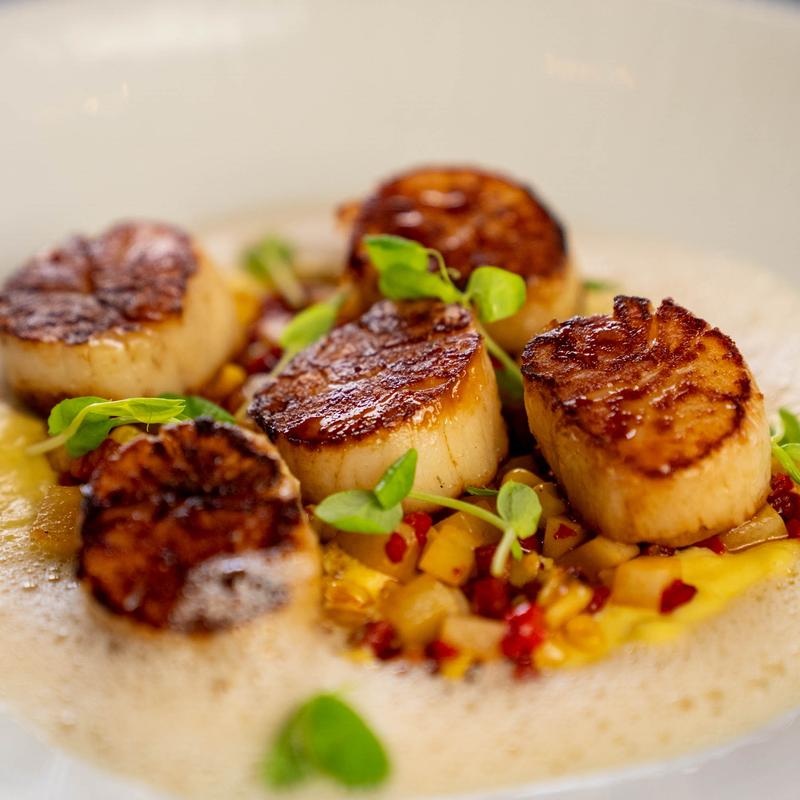 menu item 15 of 15, Seared Diver Scallops