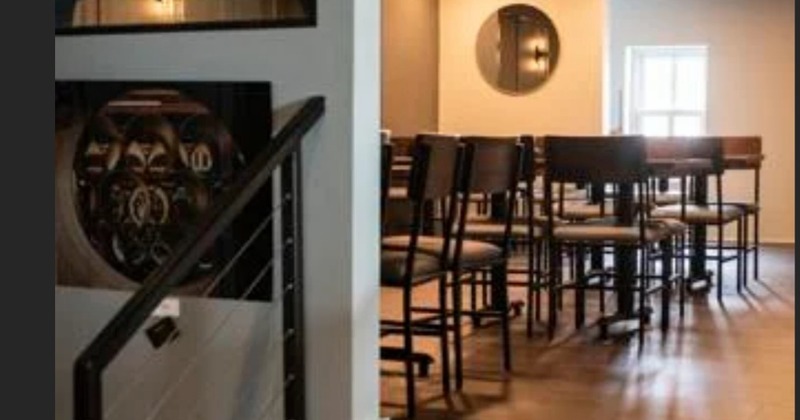 Private seating up to 40 people