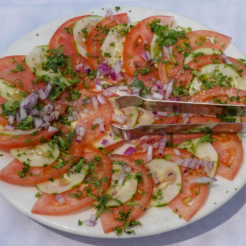 Carpaccio de Pepino Y Tomate photo