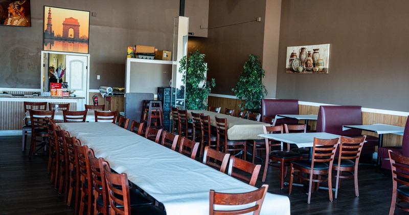 Dining area, long table for multiple gusts