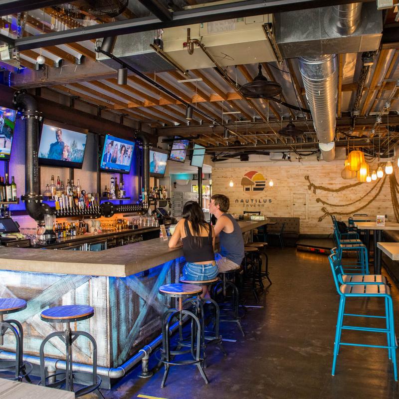 The 10 Best Bars in La Jolla [Local Advice] The Modern Eclectic