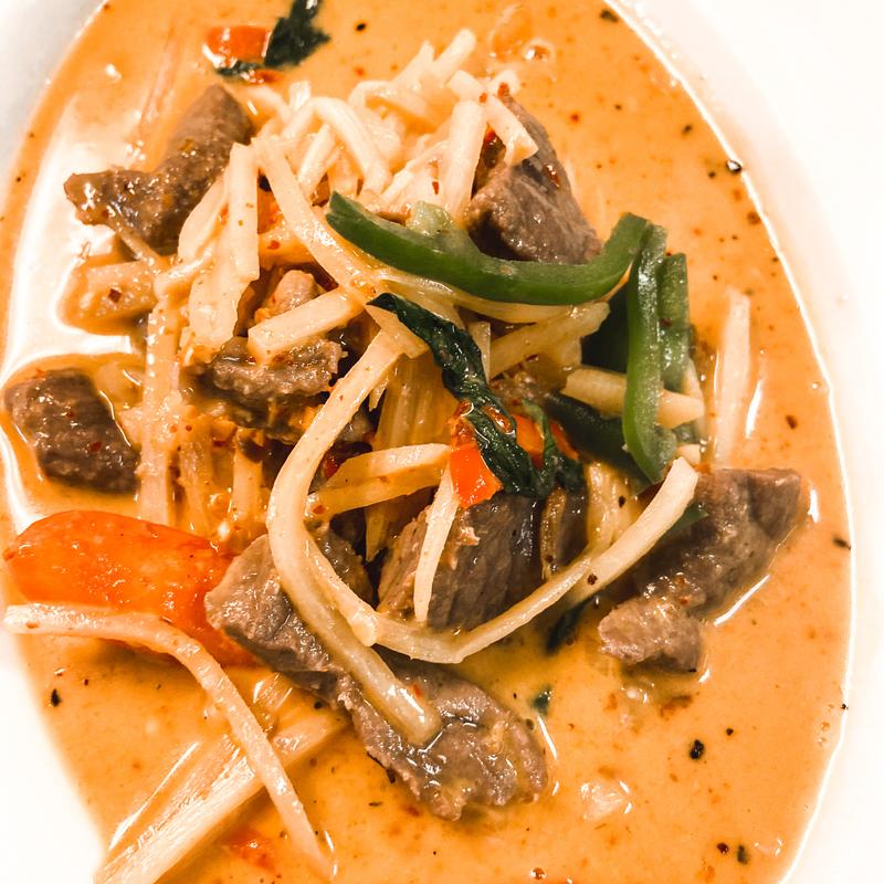 Gaeng Phed (Thai red curry) photo