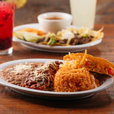 lunch specials enchilada and taco, Los Compadres Cantina, Tex Mex, Roanoke, Texas.