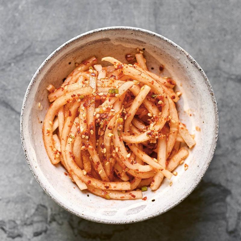 Spicy Radish Salad - Musaengchae (무생채) photo