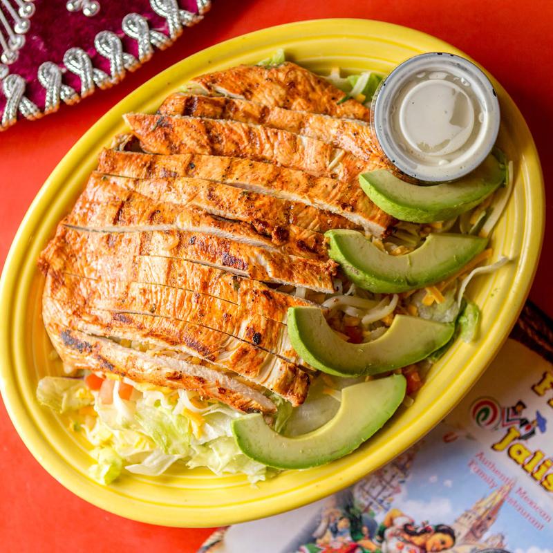 Lunch Grilled Chicken Salad photo