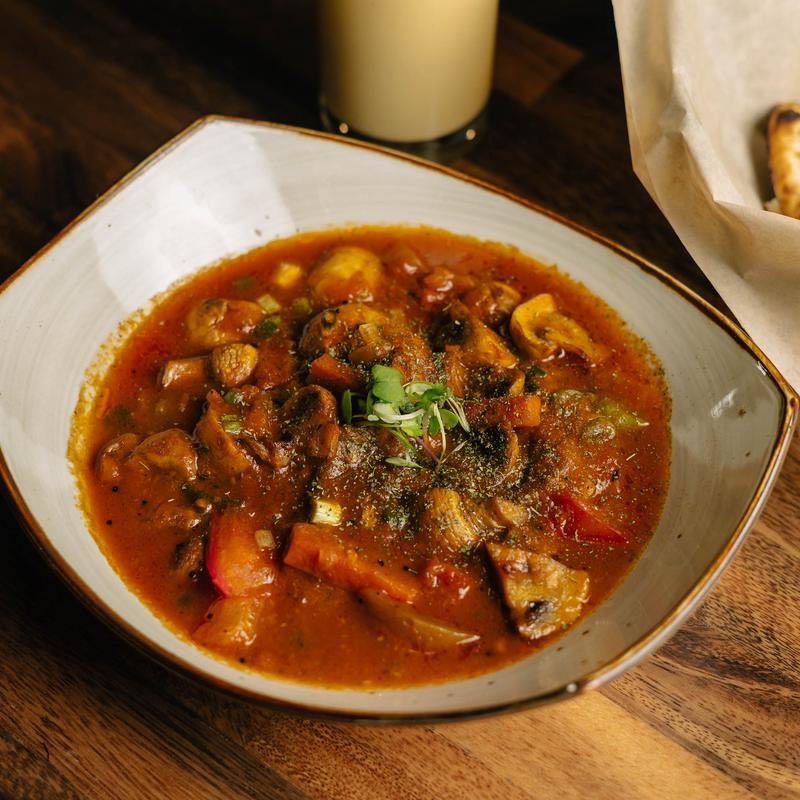 Achari (GF, V) photo