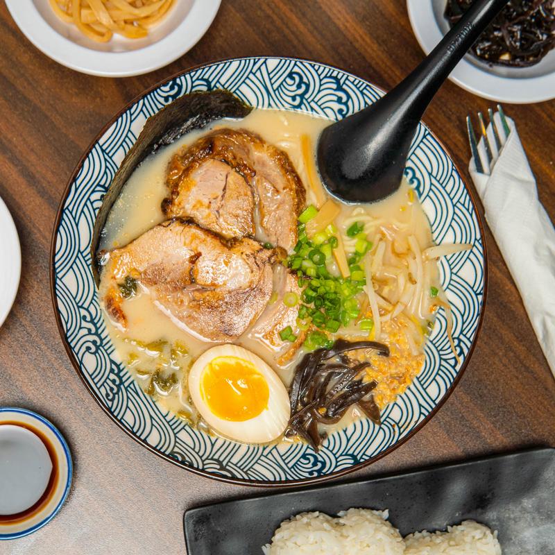 Garlic Tonkotsu (Straight Noodle) photo