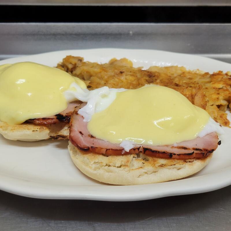 Eggs Benedict photo