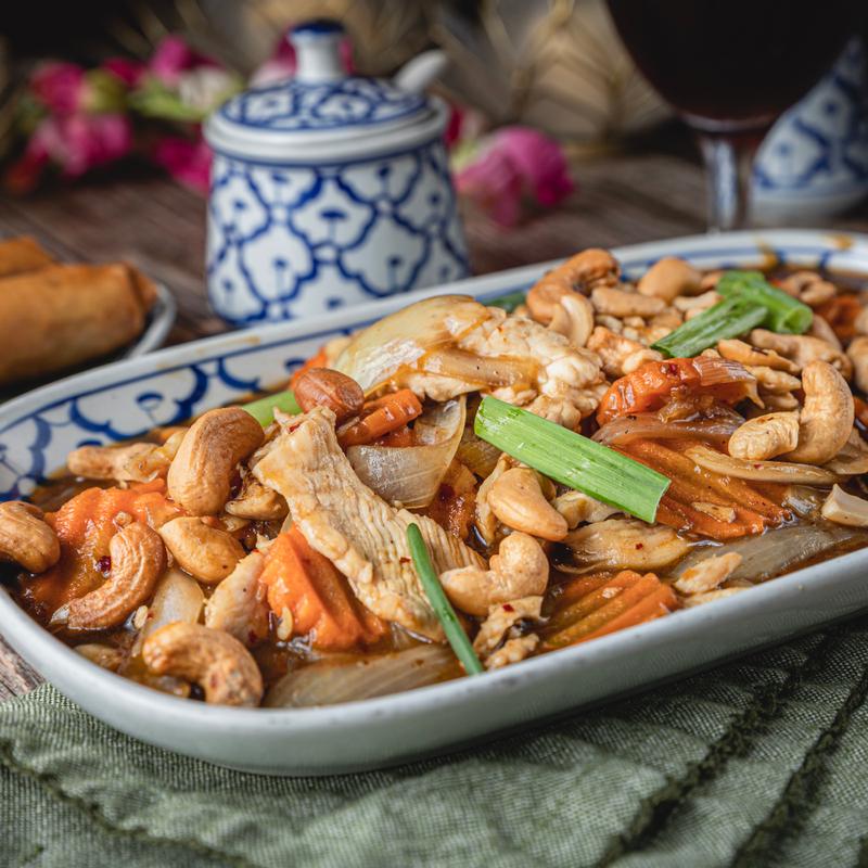 Cashew Nut Chicken photo