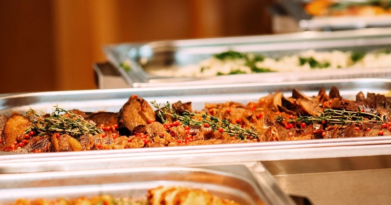 Buffet trays with hot dishes
