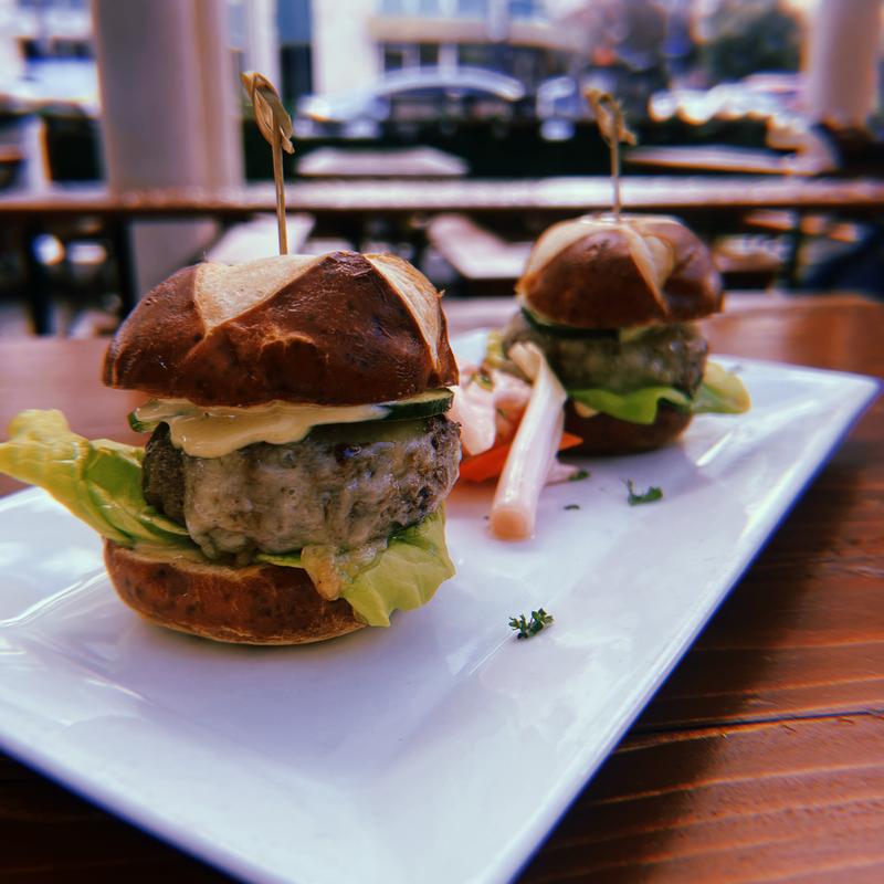 Mini Burger - Sliders photo