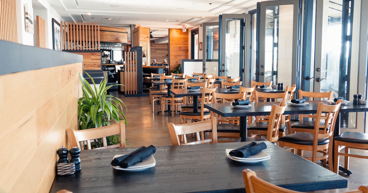 Restaurant dining area