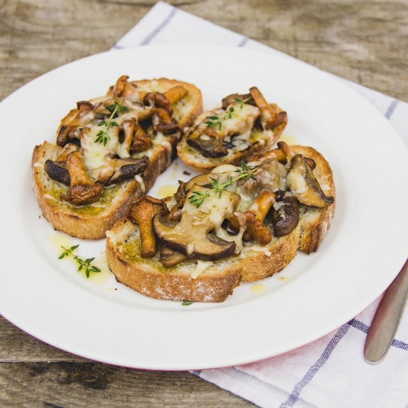 Mushrooms Bruschetta photo