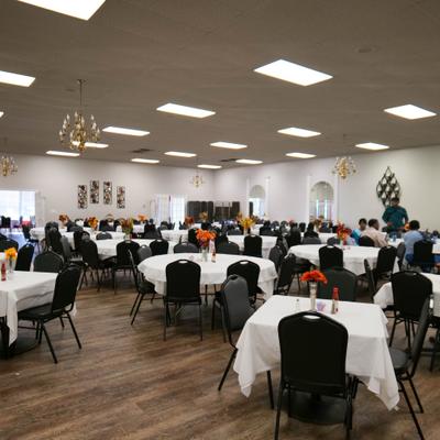 Diding room's interior.