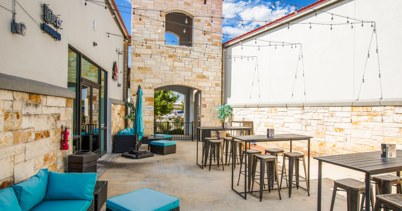 Exterior, tables outside