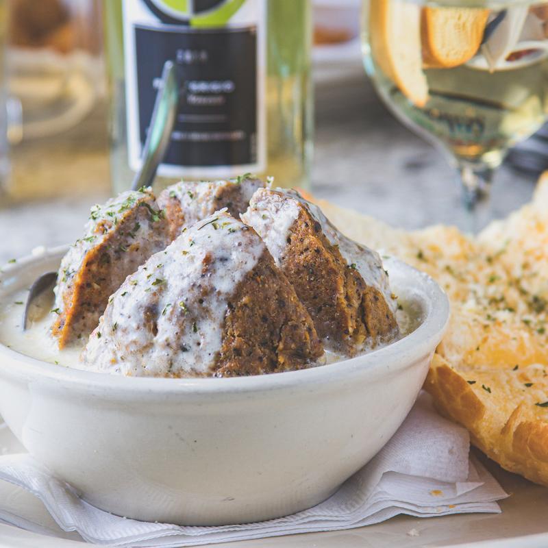 X-Large Meatball & Garlic Bread photo