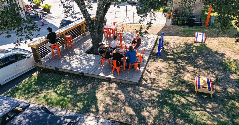 Exterior, main dining area