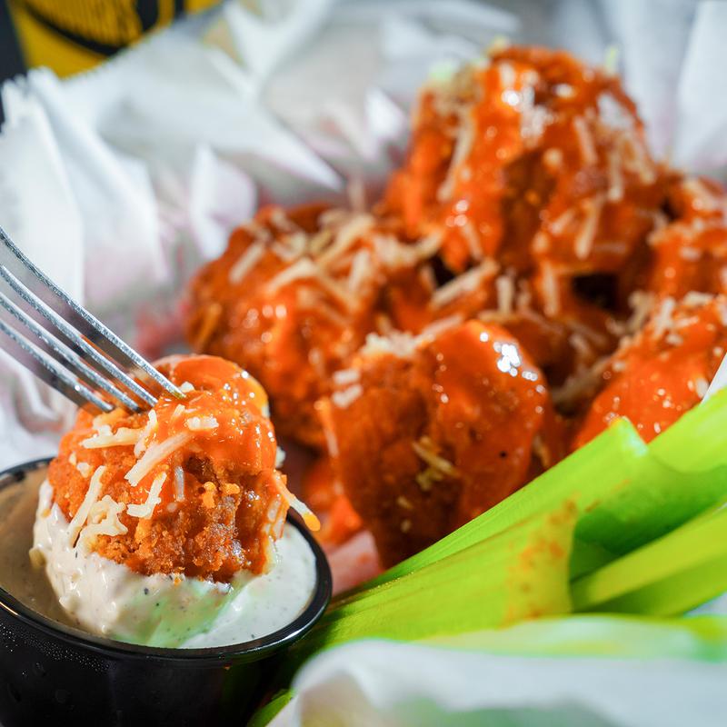 menu item 19 of 20, 8 Boneless