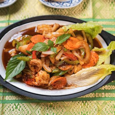 Stir fried shrimp with veggies.