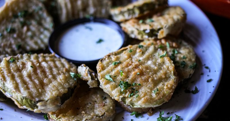 Small burgers, dip in the middle