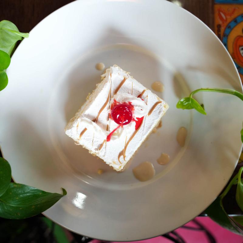 Pastel Tres Leches photo