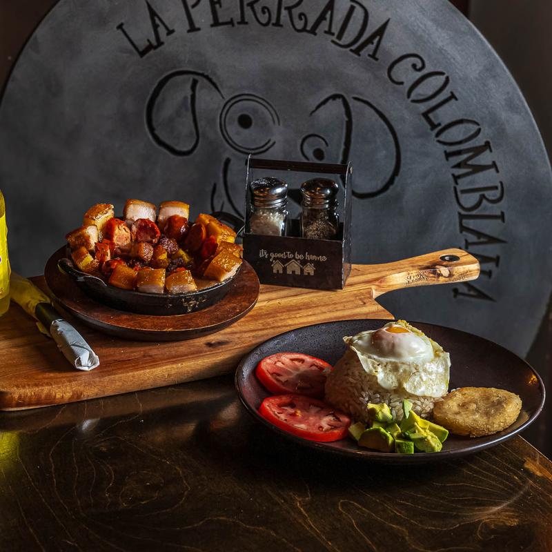 menu item 7 of 17, Cazuela de Frijoles