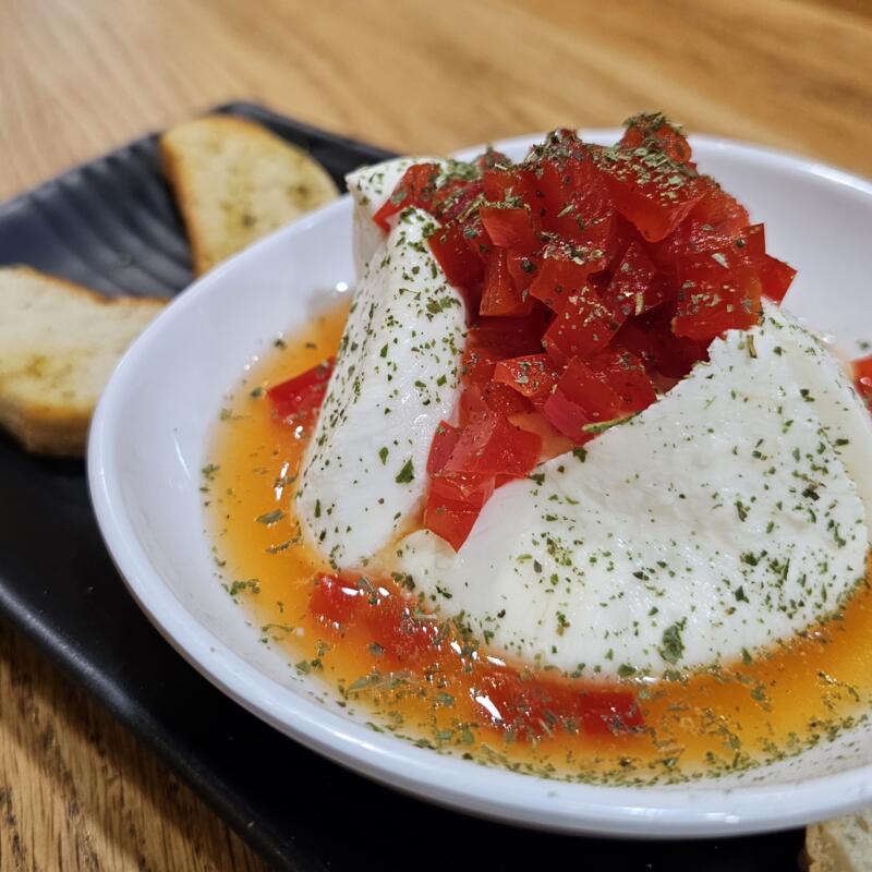Sweet Pepper Burrata photo