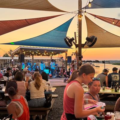 gallery photo number 32