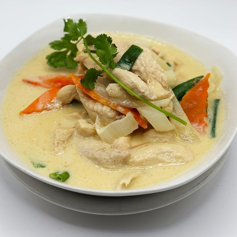 menu item 15 of 17, 60. Chicken Curry*