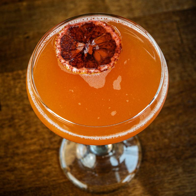 The Lost Earhart photo