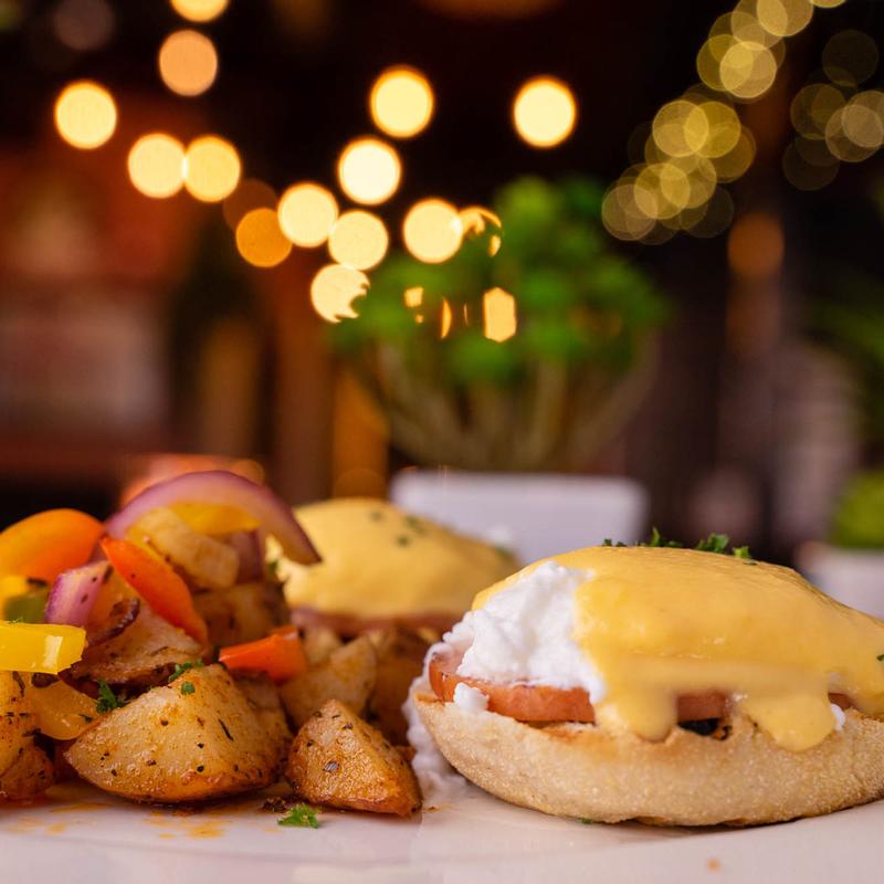 Eggs Benedict photo