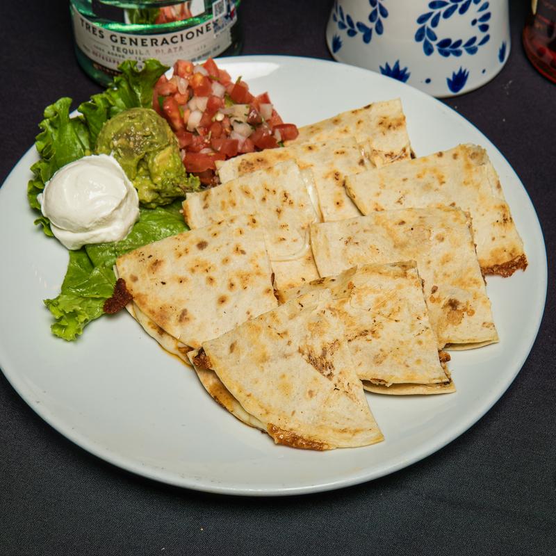 menu item 4 of 9, Quesadillas al Carbon