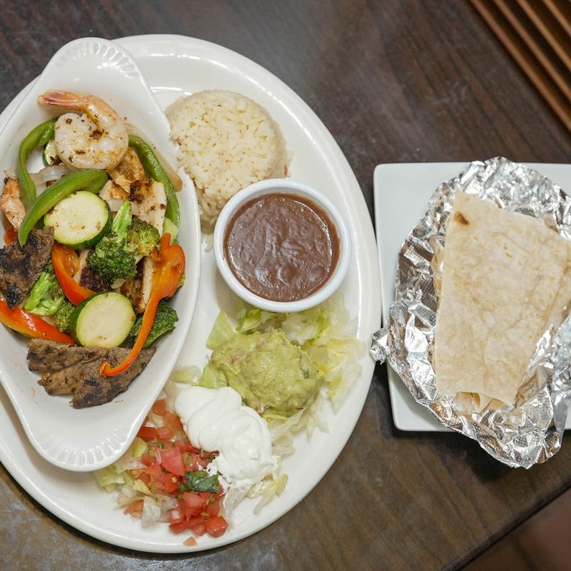 menu item 21 of 26, Fajitas