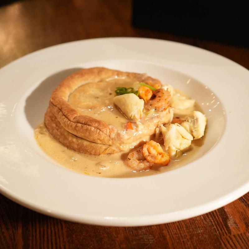 Teche Wellington photo